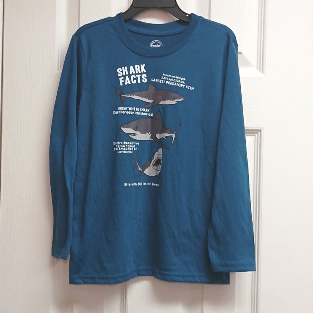 🩷WONDER NATION Boys Blue Long Sleeved Pajama Set "Shark Facts" S 6-7 great c